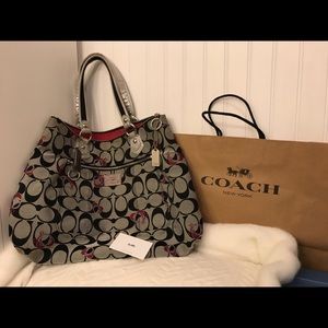 Coach poppy purse